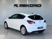 Opel Astra J Уфа  - изображение 21