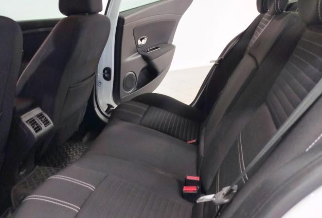 Renault Fluence I Рестайлинг с пробегом 2015 года, цена 970 000 рублей, 171752 км, седан, Автокод Объявления
