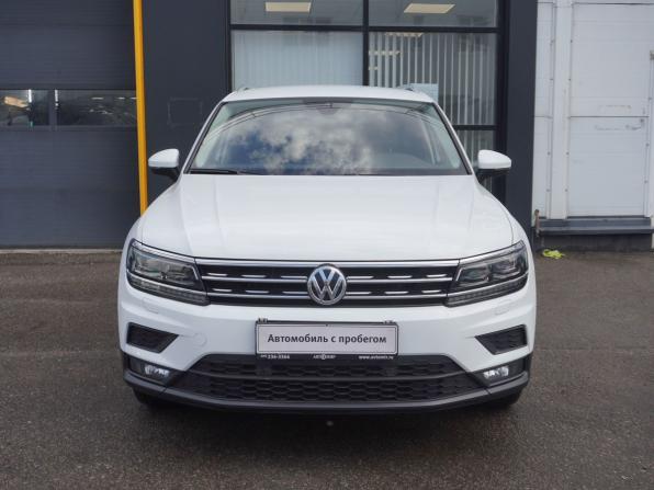 Volkswagen Tiguan II с пробегом 2020 года, цена 2 823 000 рублей, 92525 км, внедорожник, Автокод Объявления