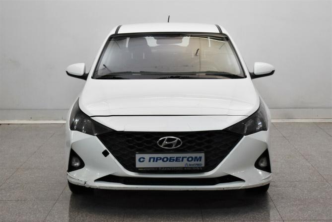 Hyundai Solaris II Рестайлинг с пробегом 2020 года, цена 895 000 рублей, 352417 км, седан, Автокод Объявления