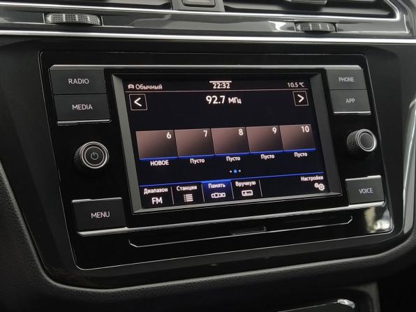 Volkswagen Tiguan II Рестайлинг с пробегом 2021 года, цена 2 600 000 рублей, 67651 км, внедорожник, Автокод Объявления