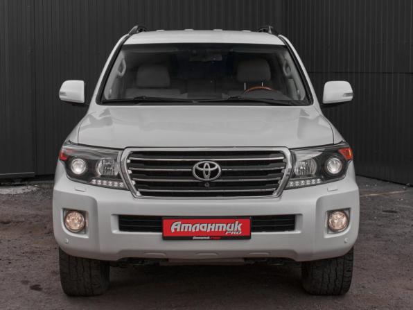 Toyota Land Cruiser 200 Series Рестайлинг 1 с пробегом 2012 года, цена 3 680 000 рублей, 235050 км, внедорожник, Автокод Объявления