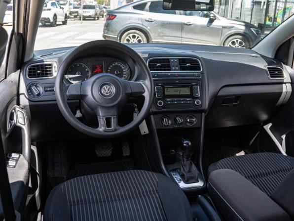 Volkswagen Polo V с пробегом 2011 года, цена 809 000 рублей, 200289 км, седан, Автокод Объявления