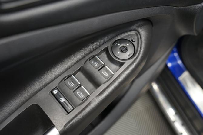 Ford Kuga II с пробегом 2016 года, цена 1 268 000 рублей, 125000 км, внедорожник, Автокод Объявления