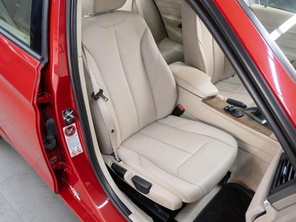 BMW 3 серии VI (F3x) с пробегом 2012 года, цена 2 050 000 рублей, 142291 км, седан, Автокод Объявления