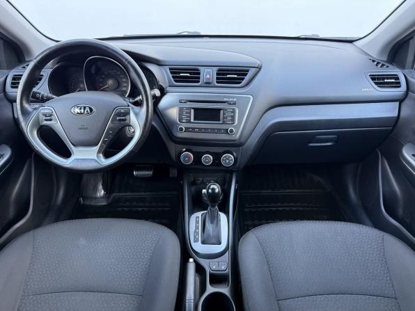 Kia Rio III Рестайлинг с пробегом 2017 года, цена 1 270 000 рублей, 61698 км, хэтчбек, Автокод Объявления