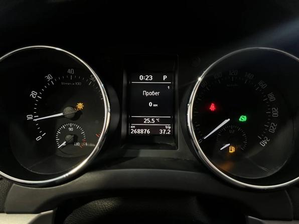 Skoda Yeti I с пробегом 2012 года, цена 695 000 рублей, 268828 км, внедорожник, Автокод Объявления