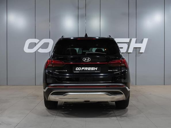 Hyundai Santa Fe IV Рестайлинг с пробегом 2021 года, цена 3 469 000 рублей, 121857 км, внедорожник, Автокод Объявления