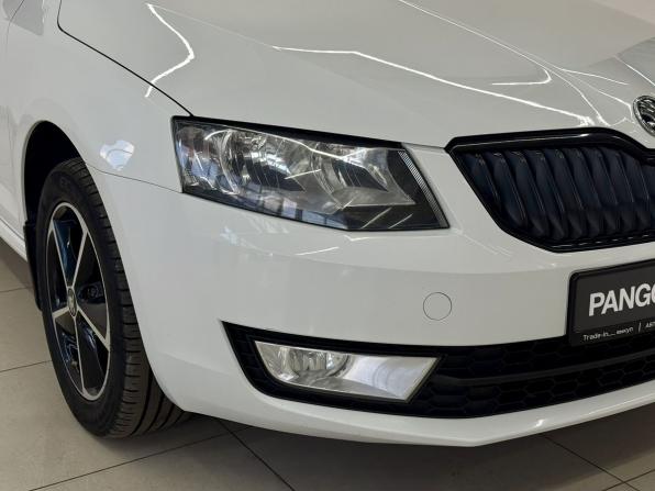 Skoda Octavia III (A7) с пробегом 2016 года, цена 1 330 000 рублей, 138522 км, универсал, Автокод Объявления