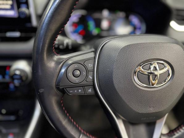 Toyota RAV4 V (XA50) с пробегом 2020 года, цена 4 599 000 рублей, 89651 км, внедорожник, Автокод Объявления