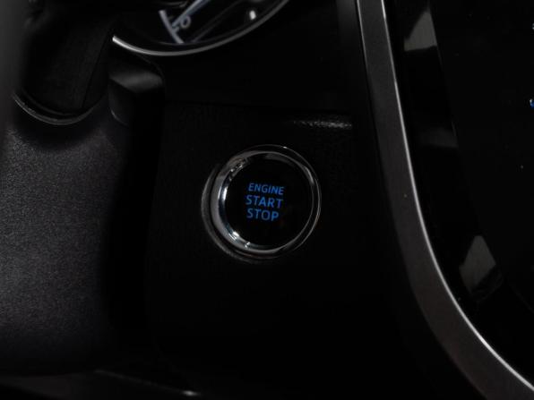 Toyota Camry VIII (XV70) с пробегом 2019 года, цена 2 599 000 рублей, 84484 км, седан, Автокод Объявления