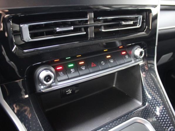 Haval M6 II с пробегом 2024 года, цена 1 849 000 рублей, 20939 км, внедорожник, Автокод Объявления