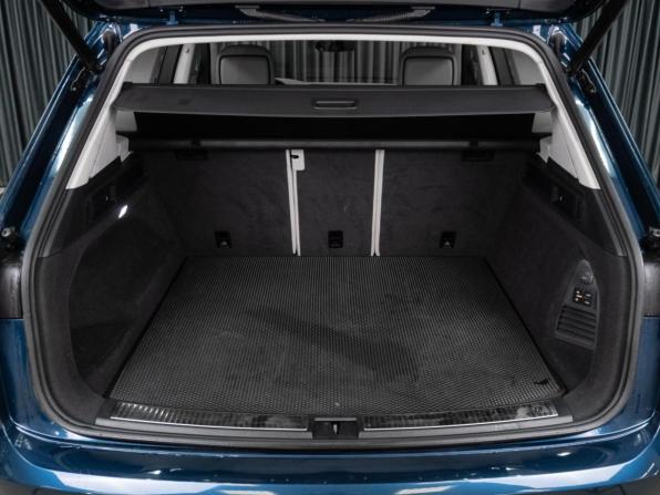 Volkswagen Touareg III с пробегом 2020 года, цена 6 749 000 рублей, 57134 км, внедорожник, Автокод Объявления