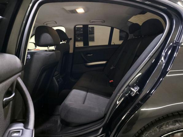 BMW 3 серии V (E90/E91/E92/E93) Рестайлинг с пробегом 2010 года, цена 850 000 рублей, 238562 км, седан, Автокод Объявления