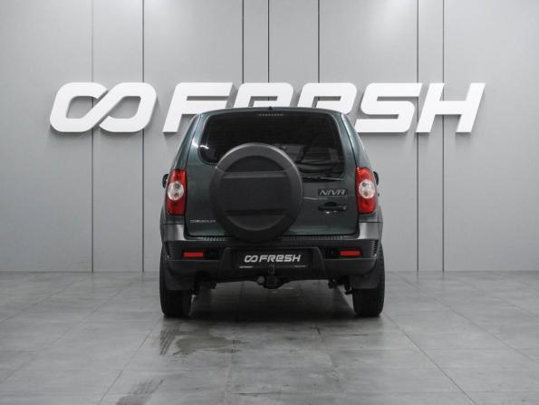 Chevrolet Niva I Рестайлинг с пробегом 2015 года, цена 649 000 рублей, 148554 км, внедорожник, Автокод Объявления