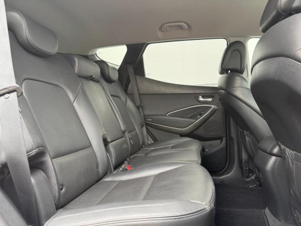 Hyundai Santa Fe III Рестайлинг с пробегом 2016 года, цена 1 900 000 рублей, 113168 км, внедорожник, Автокод Объявления