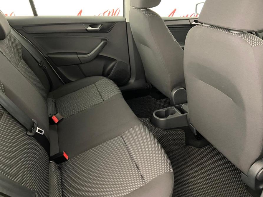 Volkswagen Polo VI Псков  - изображение 13