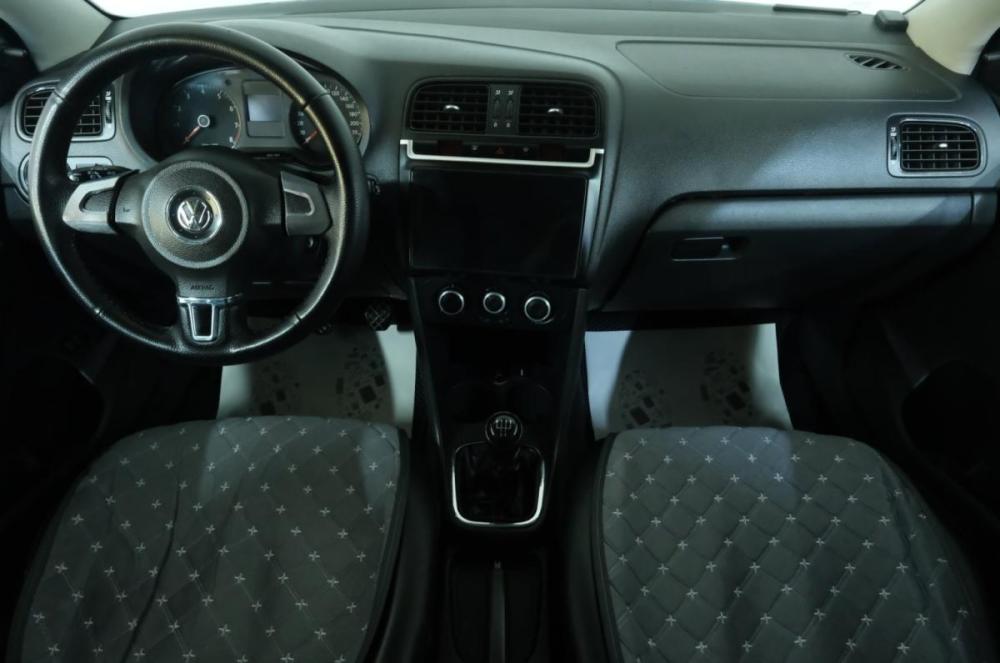 Volkswagen Polo V Омск  - изображение 14