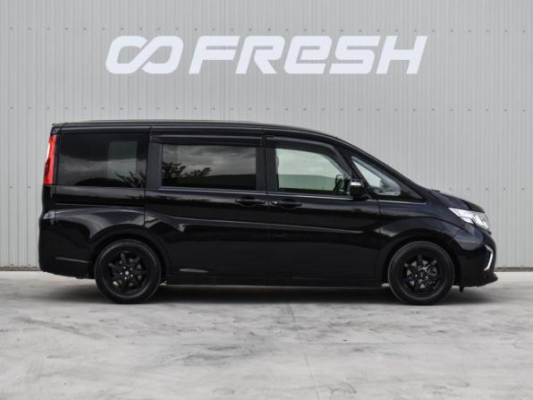 Honda Stepwgn V с пробегом 2015 года, цена 1 420 000 рублей, 190220 км, минивэн, Автокод Объявления