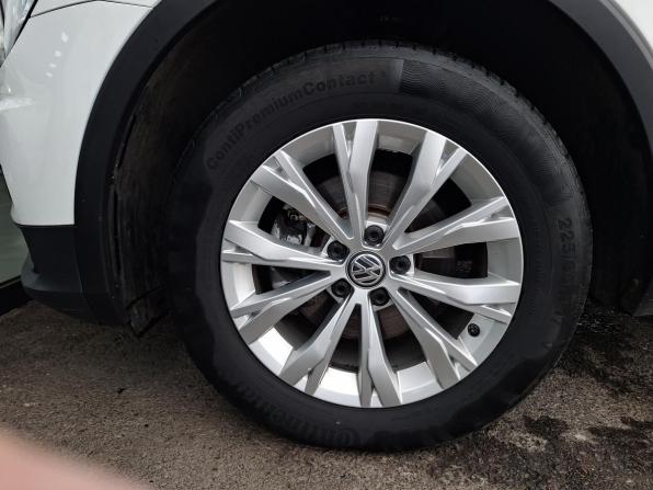 Volkswagen Tiguan II с пробегом 2018 года, цена 2 190 000 рублей, 130000 км, внедорожник, Автокод Объявления