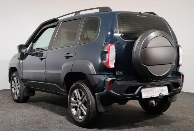 Lada (ВАЗ) Niva Travel I с пробегом 2023 года, цена 1 130 000 рублей, 44233 км, внедорожник, Автокод Объявления