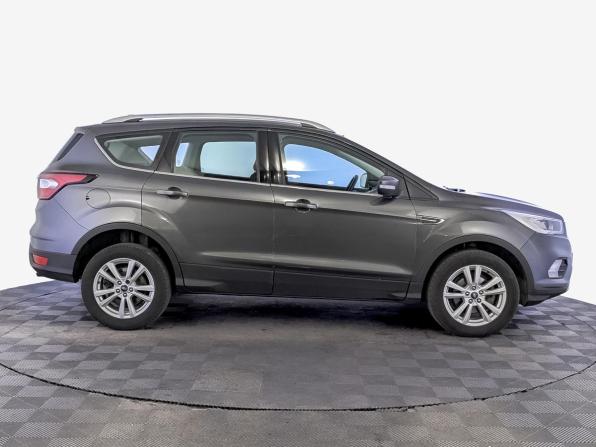 Ford Kuga II Рестайлинг с пробегом 2017 года, цена 1 695 000 рублей, 126876 км, внедорожник, Автокод Объявления