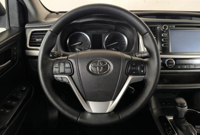 Toyota Highlander III (XU50) с пробегом 2014 года, цена 2 999 000 рублей, 183809 км, внедорожник, Автокод Объявления