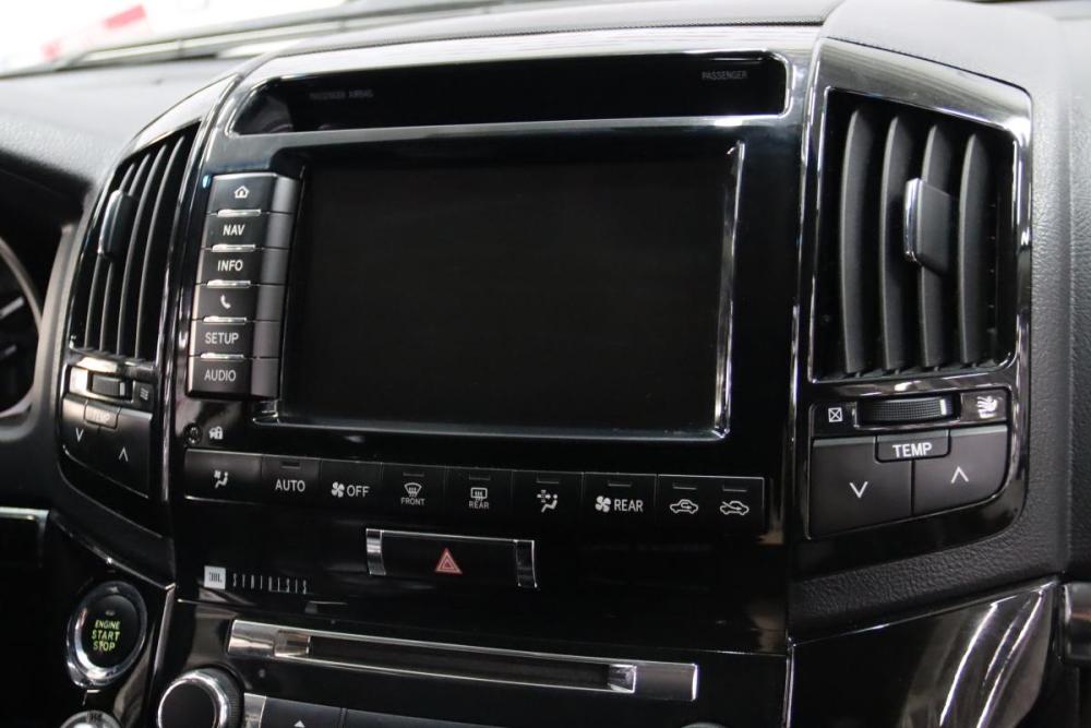 Toyota Land Cruiser 200 Series Рестайлинг 1 Сургут  - изображение 24