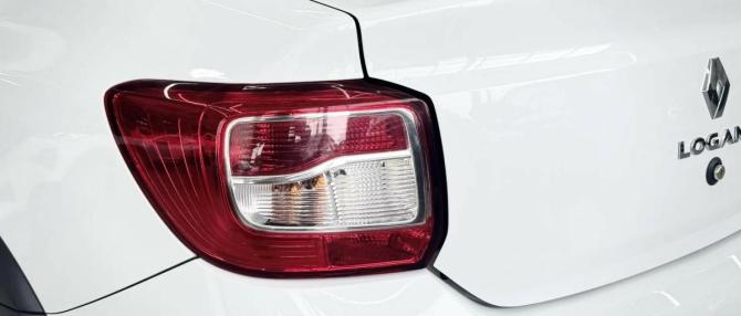 Renault Logan II Рестайлинг с пробегом 2021 года, цена 1 249 000 рублей, 95000 км, седан, Автокод Объявления