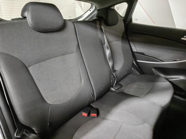 Hyundai Solaris I с пробегом 2012 года, цена 779 000 рублей, 135483 км, хэтчбек, Автокод Объявления