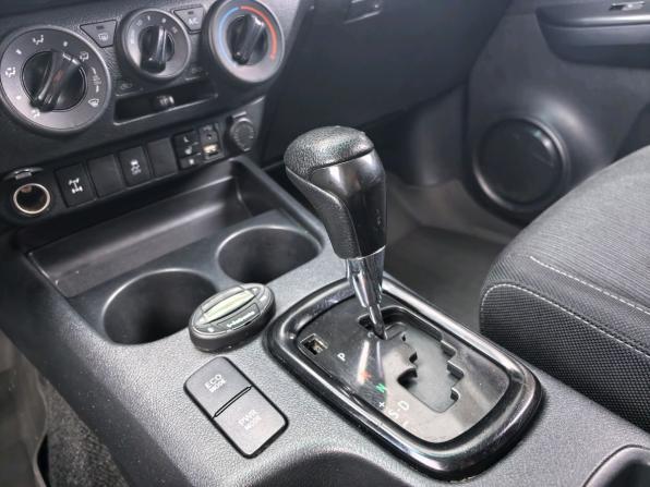 Toyota Hilux VIII с пробегом 2015 года, цена 2 879 000 рублей, 206000 км, offers.body_type.unknown, Автокод Объявления