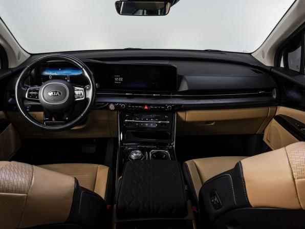 Kia Carnival IV с пробегом 2020 года, цена 4 699 000 рублей, 64832 км, минивэн, Автокод Объявления