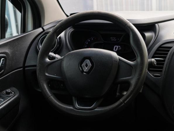 Renault Kaptur I с пробегом 2018 года, цена 800 000 рублей, 106741 км, внедорожник, Автокод Объявления