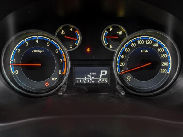 Suzuki SX4 I (Classic) Рестайлинг с пробегом 2013 года, цена 949 000 рублей, 111243 км, хэтчбек, Автокод Объявления