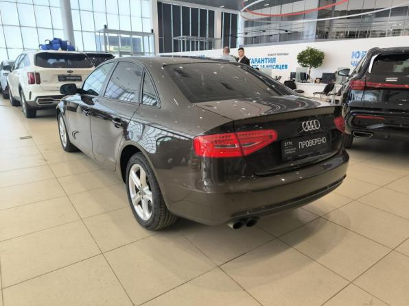 Audi A4 IV (B8) Рестайлинг с пробегом 2014 года, цена 1 250 000 рублей, 171226 км, седан, Автокод Объявления