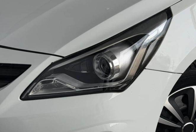 Hyundai Solaris I Рестайлинг с пробегом 2016 года, цена 659 000 рублей, 298233 км, седан, Автокод Объявления