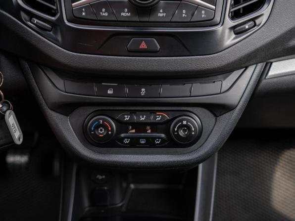 Lada (ВАЗ) Vesta I с пробегом 2018 года, цена 1 099 000 рублей, 104945 км, универсал, Автокод Объявления