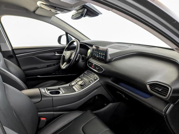 Hyundai Santa Fe IV Рестайлинг с пробегом 2022 года, цена 4 200 000 рублей, 36618 км, внедорожник, Автокод Объявления