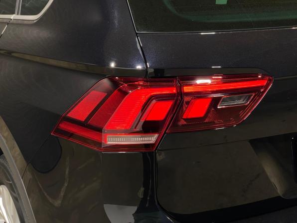 Volkswagen Tiguan II Рестайлинг с пробегом 2021 года, цена 2 850 000 рублей, 47859 км, внедорожник, Автокод Объявления