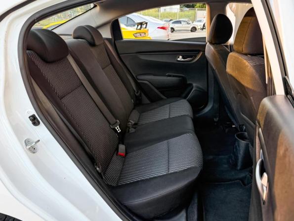 Kia Rio IV с пробегом 2019 года, цена 1 298 000 рублей, 84332 км, седан, Автокод Объявления