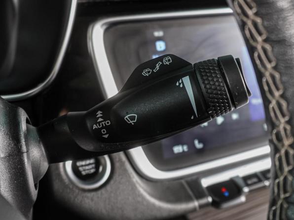 Geely Atlas Pro с пробегом 2022 года, цена 2 099 000 рублей, 36861 км, внедорожник, Автокод Объявления