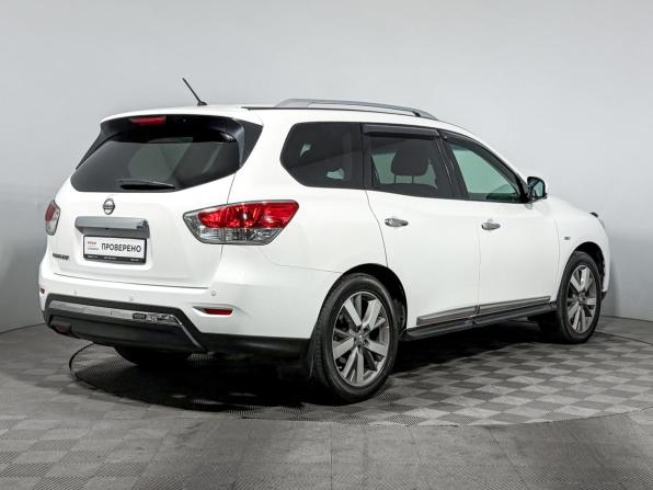 Nissan Pathfinder IV с пробегом 2015 года, цена 1 450 000 рублей, 197069 км, внедорожник, Автокод Объявления