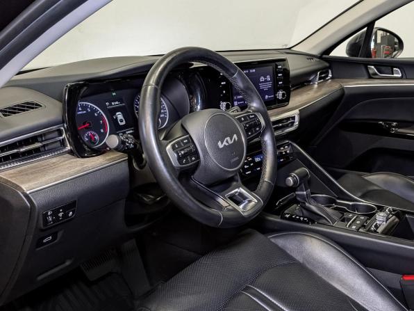 Kia K5 III с пробегом 2022 года, цена 2 690 000 рублей, 54929 км, седан, Автокод Объявления