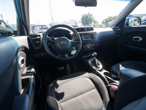 Kia Soul II Рестайлинг с пробегом 2017 года, цена 1 588 000 рублей, 78082 км, хэтчбек, Автокод Объявления