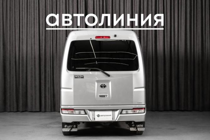 Toyota Pixis Van I Рестайлинг с пробегом 2021 года, цена 1 070 000 рублей, 74000 км, минивэн, Автокод Объявления