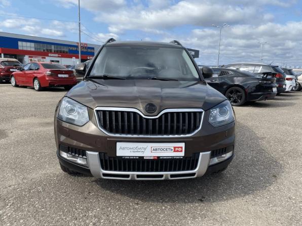Skoda Yeti I Рестайлинг с пробегом 2015 года, цена 1 095 000 рублей, 153098 км, внедорожник, Автокод Объявления