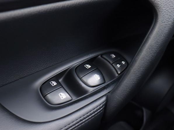 Nissan Qashqai II Рестайлинг с пробегом 2019 года, цена 2 190 000 рублей, 75280 км, внедорожник, Автокод Объявления