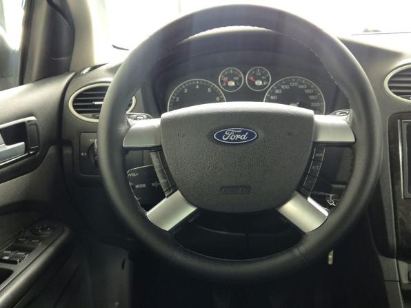 Ford Focus II с пробегом 2006 года, цена 469 000 рублей, 352844 км, седан, Автокод Объявления
