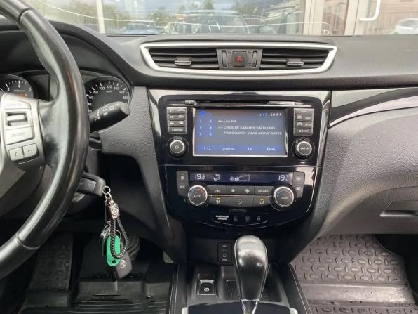 Nissan Qashqai II с пробегом 2014 года, цена 1 395 000 рублей, 176945 км, внедорожник, Автокод Объявления