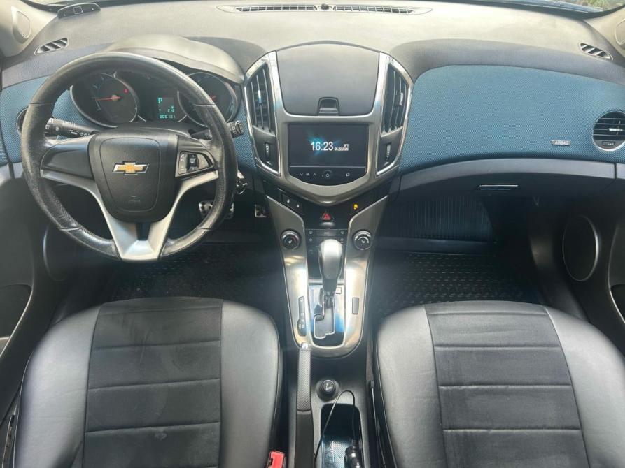Chevrolet Cruze I Рестайлинг Санкт-Петербург  - изображение 11
